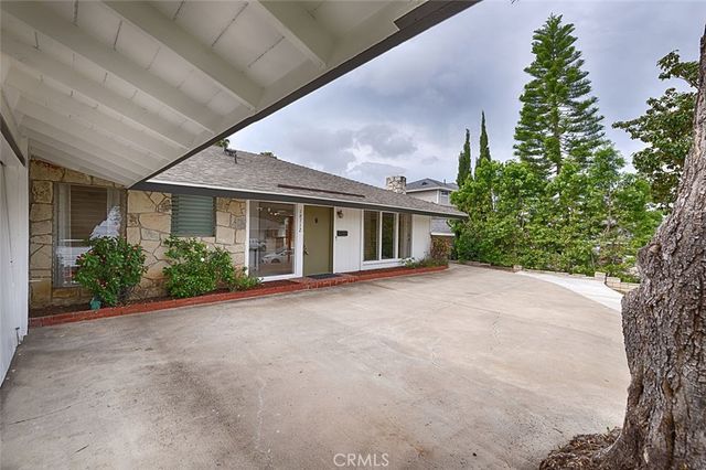 18712 Piper, Yorba Linda, CA 92886