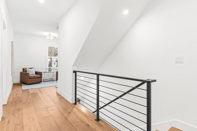 6 Intervale Rd, Wellesley, MA 02481
