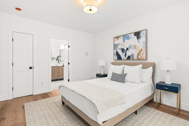 6 Intervale Rd, Wellesley, MA 02481