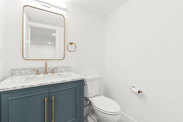 6 Intervale Rd, Wellesley, MA 02481
