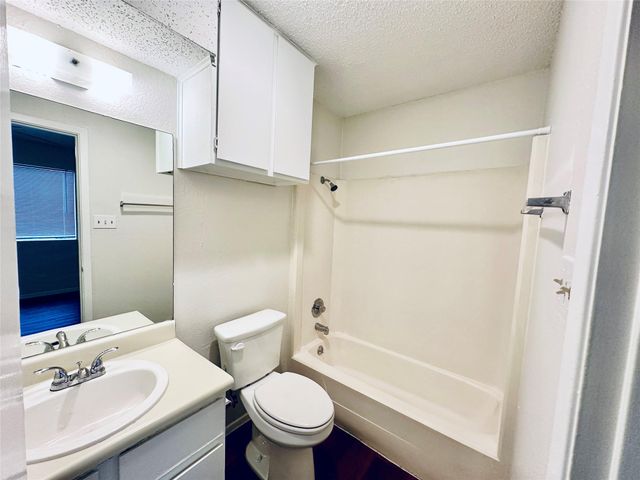 12505 Turtle Rock RD A, Austin, TX 78729