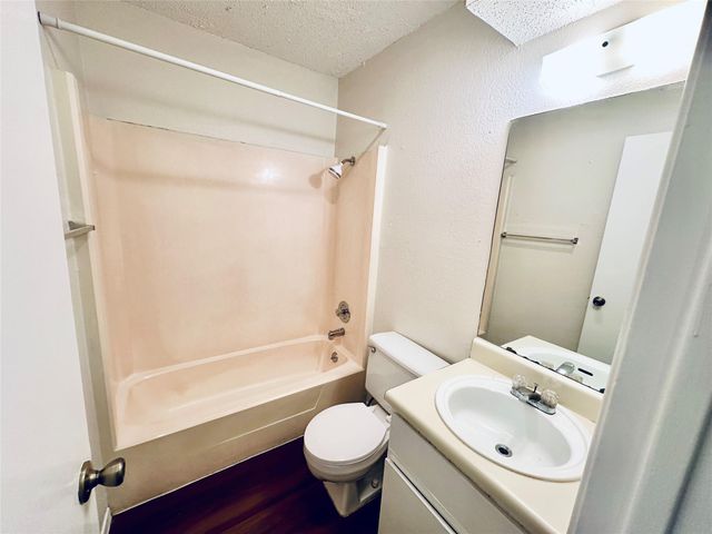 12505 Turtle Rock RD A, Austin, TX 78729