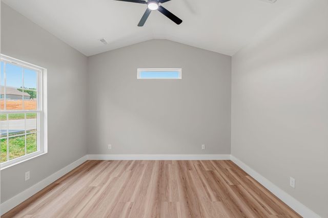 1034 Wentford Avenue, Sweetwater, TN 37874