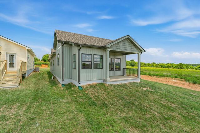 1034 Wentford Avenue, Sweetwater, TN 37874