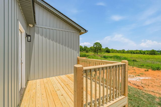 1034 Wentford Avenue, Sweetwater, TN 37874