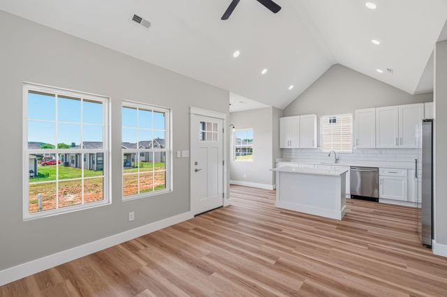 1034 Wentford Avenue, Sweetwater, TN 37874