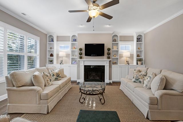 1388 Patriot Points Way, Fuquay Varina, NC 27526