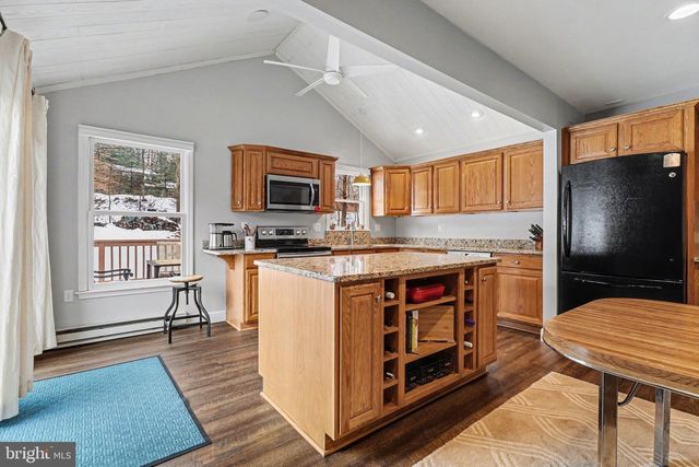 2156 MILLER RD, Hummelstown, PA 17036