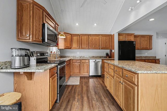 2156 MILLER RD, Hummelstown, PA 17036