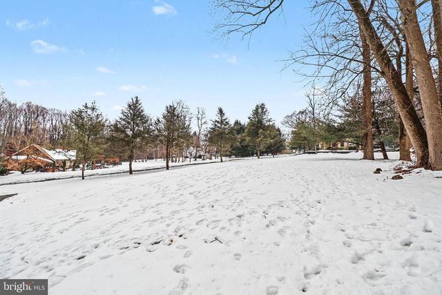 2156 MILLER RD, Hummelstown, PA 17036