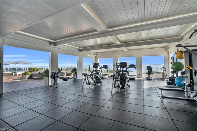 13945 Old Coast RD 1906, Naples, FL 34110