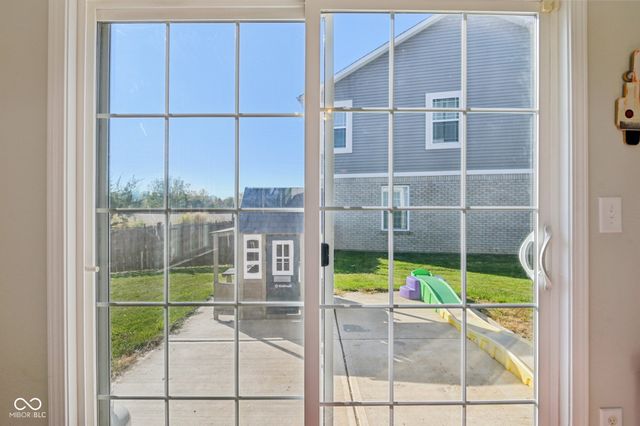 1749 N Creekwater Pass, Greenfield, IN 46140