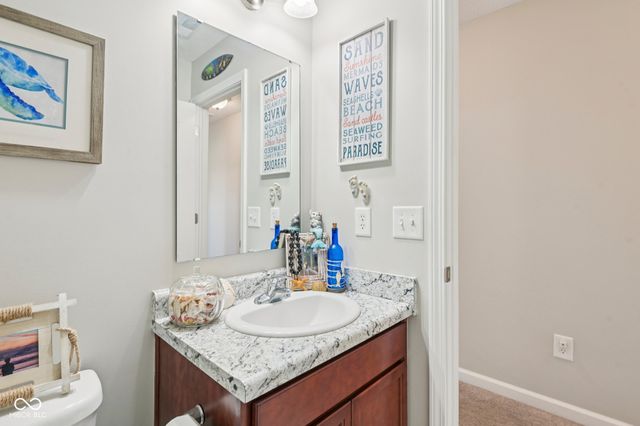 1749 N Creekwater Pass, Greenfield, IN 46140