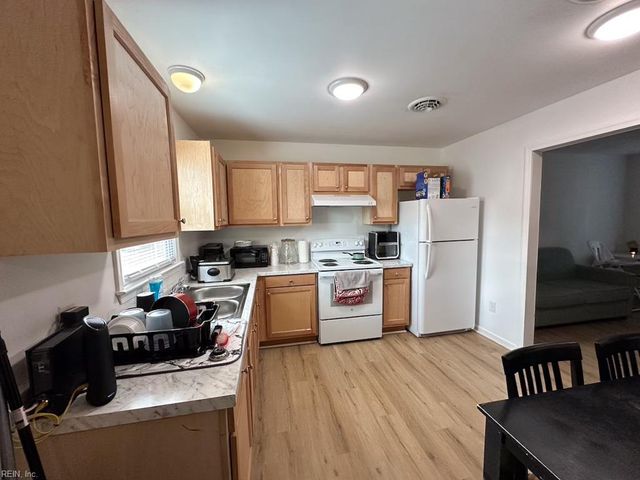 308 Elizabeth ST, Suffolk, VA 23434