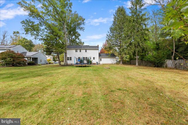 3 YORKTOWNE CT, West Windsor, NJ 08550