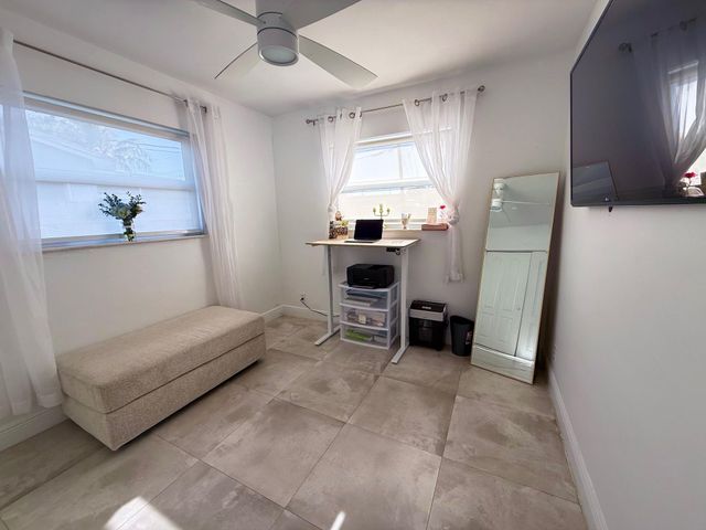 2340 N 58th Terrace, Hollywood, FL 33021