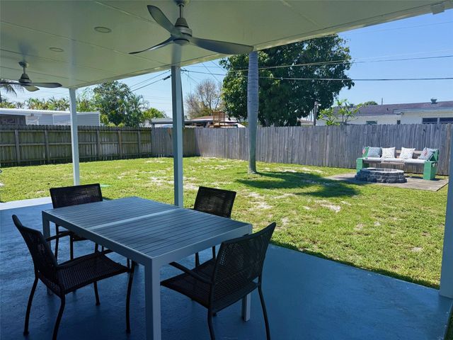 2340 N 58th Terrace, Hollywood, FL 33021