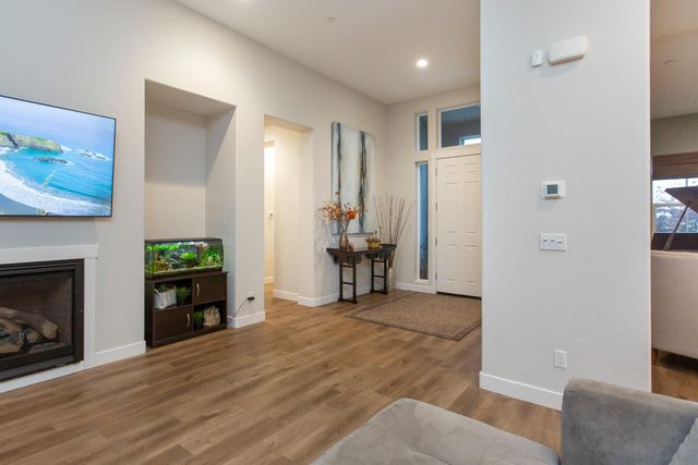 2754 Millstream Ln, Turlock, CA 95382