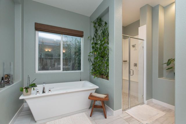 2754 Millstream Ln, Turlock, CA 95382