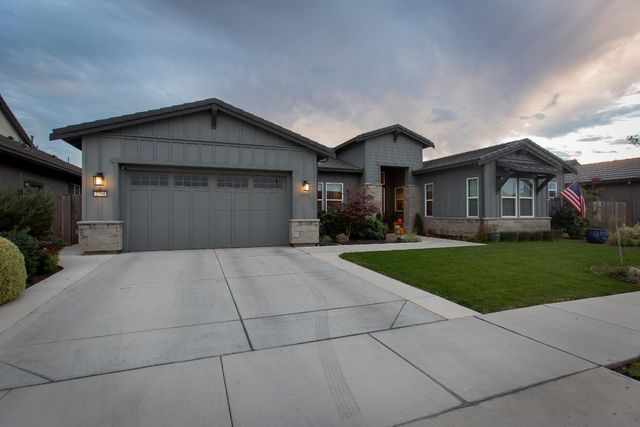 2754 Millstream Ln, Turlock, CA 95382