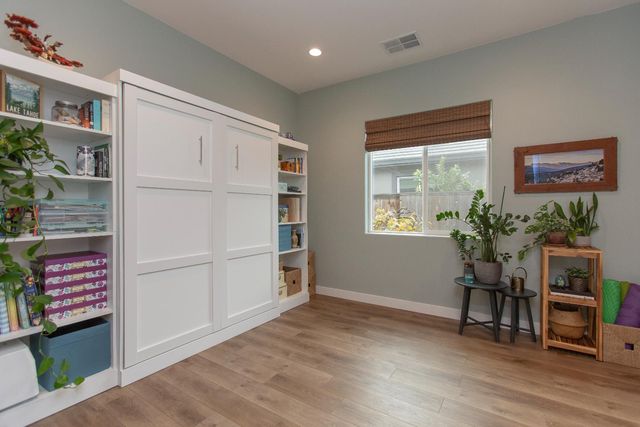 2754 Millstream Ln, Turlock, CA 95382