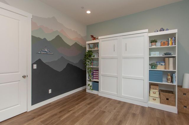 2754 Millstream Ln, Turlock, CA 95382