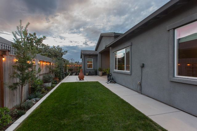 2754 Millstream Ln, Turlock, CA 95382