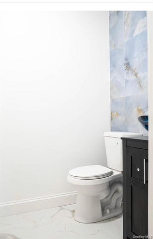 58 Hauppauge Road, Hauppauge, NY 11788