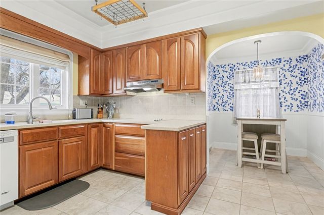 14 West Wright Avenue, Waterloo, NY 13165