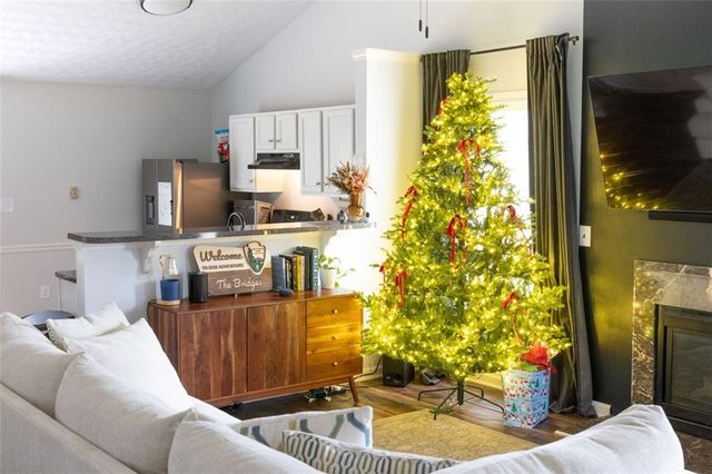 1311 PINE ACRE Drive, Sugar Hill, GA 30518