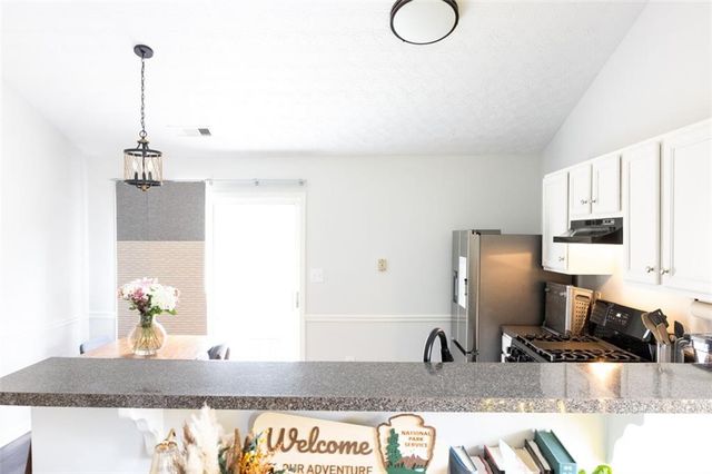 1311 PINE ACRE Drive, Sugar Hill, GA 30518