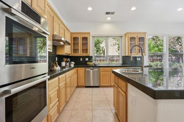 5867 Gleneagles Circle, San Jose, CA 95138