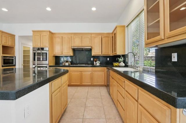5867 Gleneagles Circle, San Jose, CA 95138