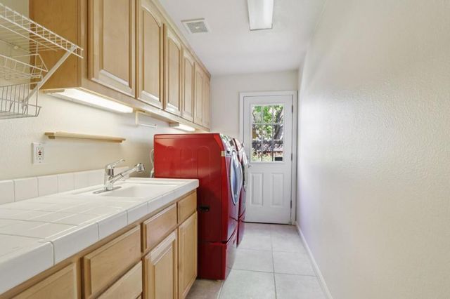 5867 Gleneagles Circle, San Jose, CA 95138