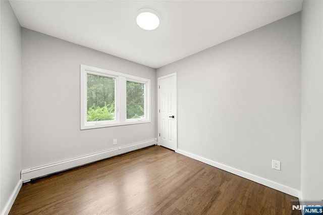 41 Monument Place, Cresskill, NJ 07626