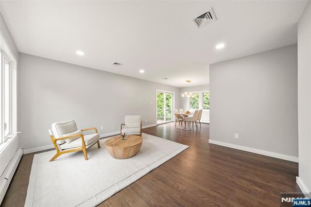 41 Monument Place, Cresskill, NJ 07626