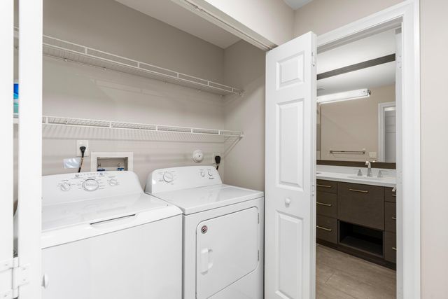 418 Cottonwood Place, Boca Raton, FL 33431