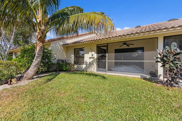 418 Cottonwood Place, Boca Raton, FL 33431