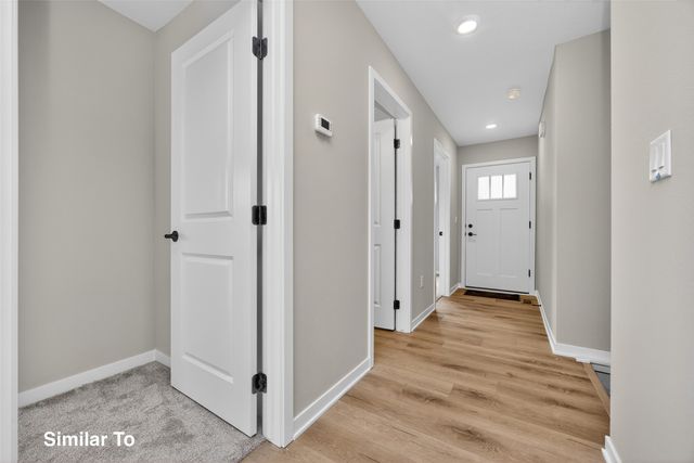 1000 Featherstone Avenue NE, Bondurant, IA 50035