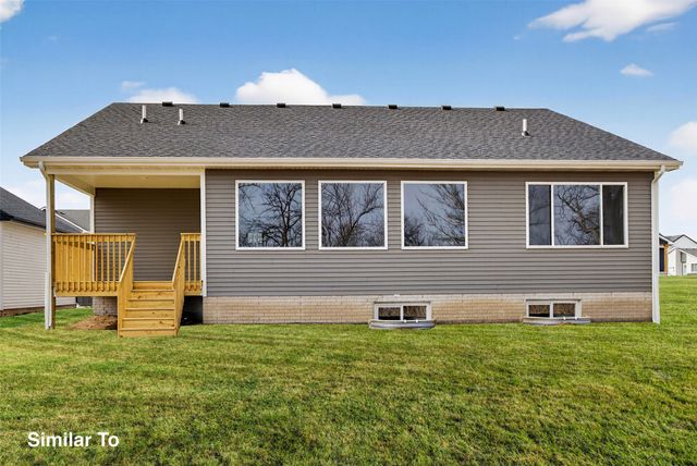 1000 Featherstone Avenue NE, Bondurant, IA 50035