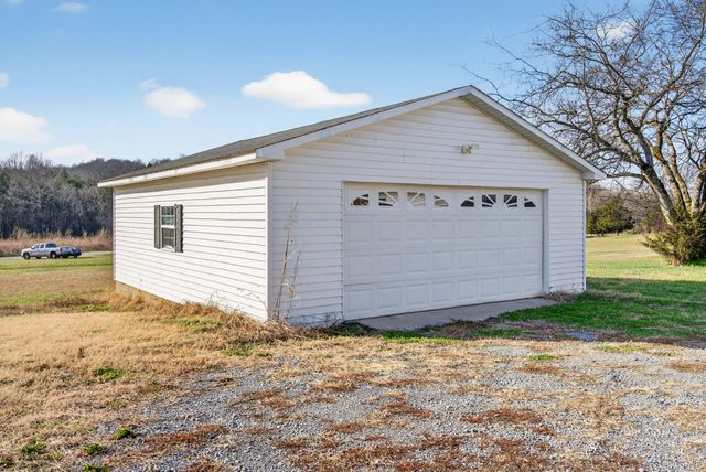 194 Opossum Hollow Rd, Watertown, TN 37184