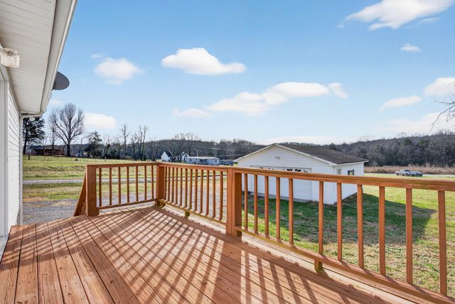 194 Opossum Hollow Rd, Watertown, TN 37184