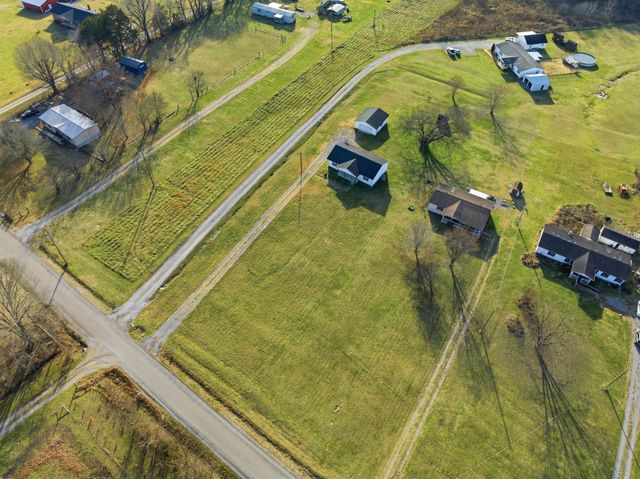 194 Opossum Hollow Rd, Watertown, TN 37184