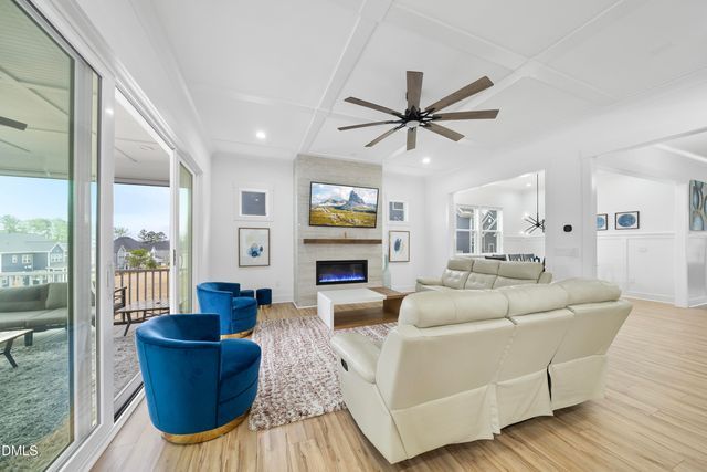 4340 Dominion Crest Drive, Apex, NC 27523