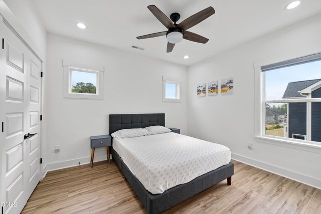 4340 Dominion Crest Drive, Apex, NC 27523