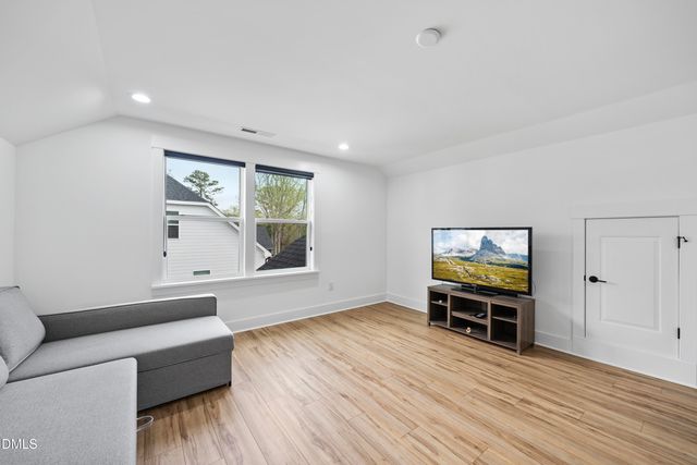 4340 Dominion Crest Drive, Apex, NC 27523