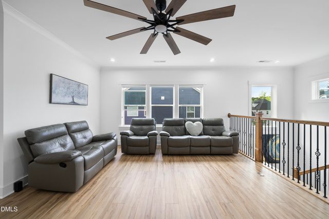 4340 Dominion Crest Drive, Apex, NC 27523