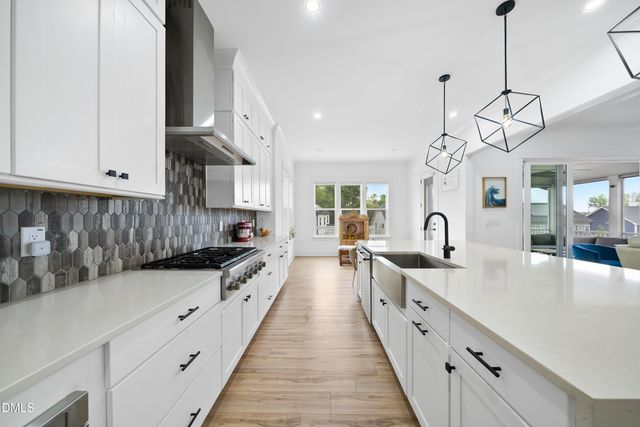 4340 Dominion Crest Drive, Apex, NC 27523