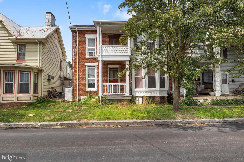 216 MAIN ST, New Windsor, MD 21776