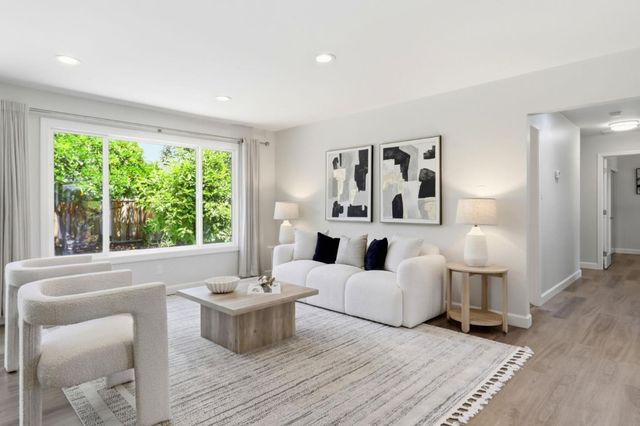 16857 Farley Road, Los Gatos, CA 95032